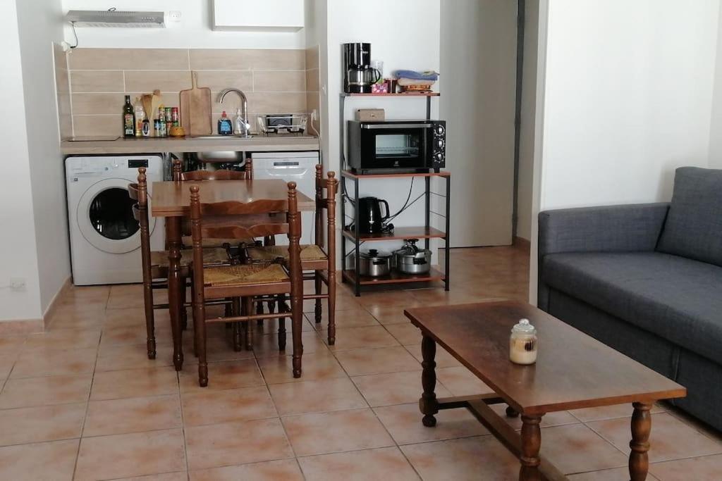 T2 6 Couchages. Plein Centre Apartment Ax-les-Thermes Bagian luar foto